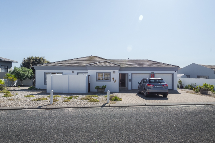 3 Bedroom Property for Sale in Country Club Western Cape